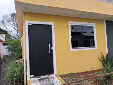 Casa em Condomínio 2 quartos para alugar Maricá,RJ CONDADO DE MARICÁ, Condado - R$ 1.700 - CECN20070