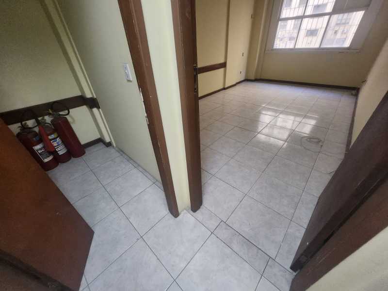 5d621977-f5bb-4021-861b-758b1d - 5