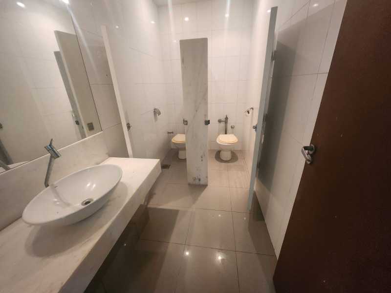 5de4e237-eeee-49f8-a120-f765df - 3