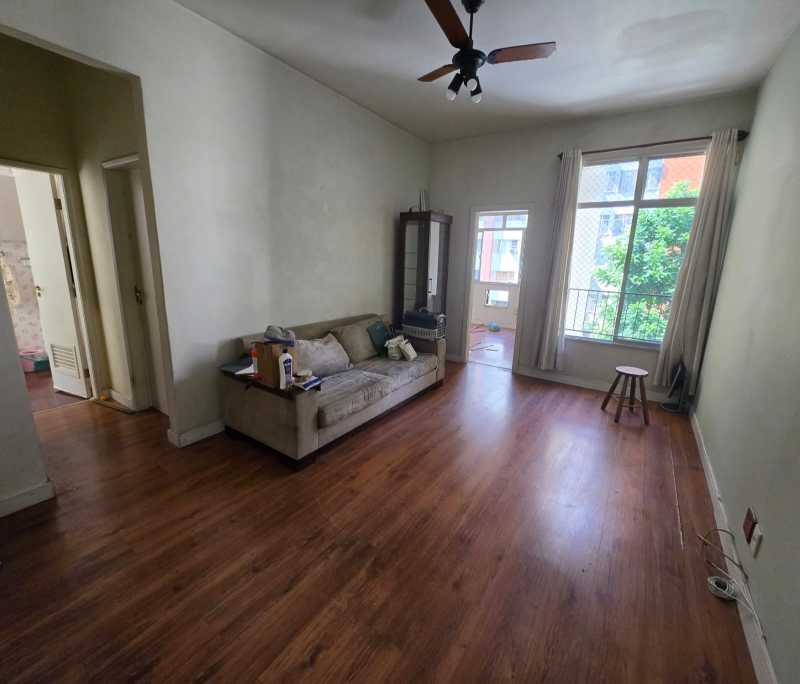 0f1c7558-9c53-41c2-9cd0-94ef2b - 1