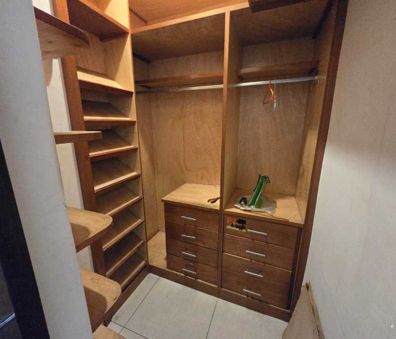 31f56181-39b1-44f9-99ea-763fa9 - 4