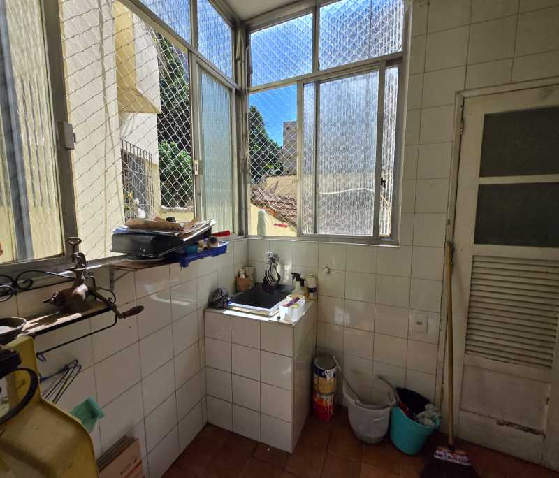 b6bbdfb8-0226-47b9-a78d-f76a0d - 17