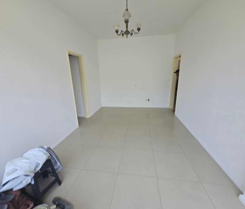 02e4b56d-d973-42eb-8e76-bcf0f0 - 4