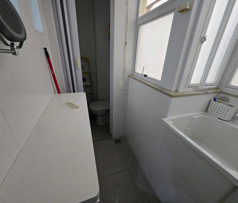 ad194f0a-640b-4c44-9e14-c99bfe - 11