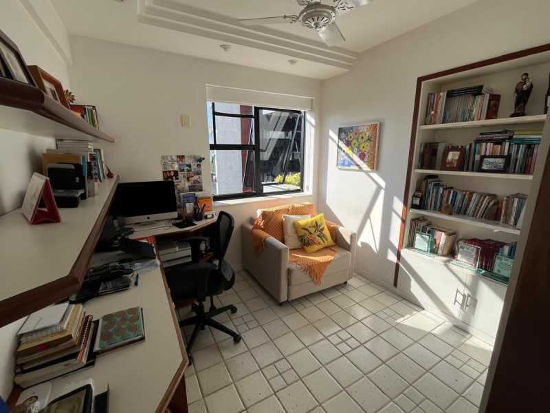 Conheça thumbnail 10 do imóvel - Apartamento 4 quartos à venda Barra da Tijuca, Rio de Janeiro - R$ 1.600.000 - RCAP40006 - 13 thumbnail 10 - 13