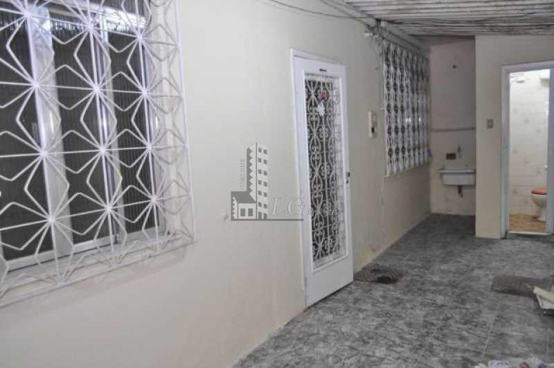 e3c0a558-f482-429d-bed3-08c1d2 - 20