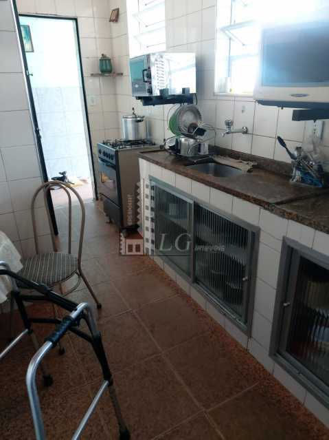WhatsApp Image 2022-04-13 at 1 - 8