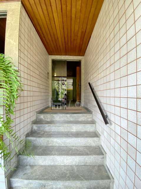 Conheça WhatsApp Image 2024-04-29 at 1 do imóvel - Apartamento 3 quartos à venda Vila Kosmos, Rio de Janeiro - R$ 370.000 - LGAP30069 - 21 WhatsApp Image 2024-04-29 at 1 - 21