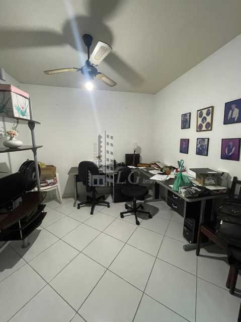 Conheça WhatsApp Image 2024-07-10 at 1 do imóvel - Casa 4 quartos à venda Vila Kosmos, Rio de Janeiro - R$ 850.000 - LGCA40013 - 13 WhatsApp Image 2024-07-10 at 1 - 13