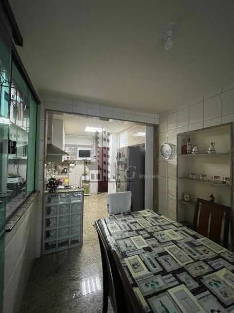 Conheça WhatsApp Image 2024-07-10 at 1 do imóvel - Casa 4 quartos à venda Vila Kosmos, Rio de Janeiro - R$ 850.000 - LGCA40013 - 14 WhatsApp Image 2024-07-10 at 1 - 14