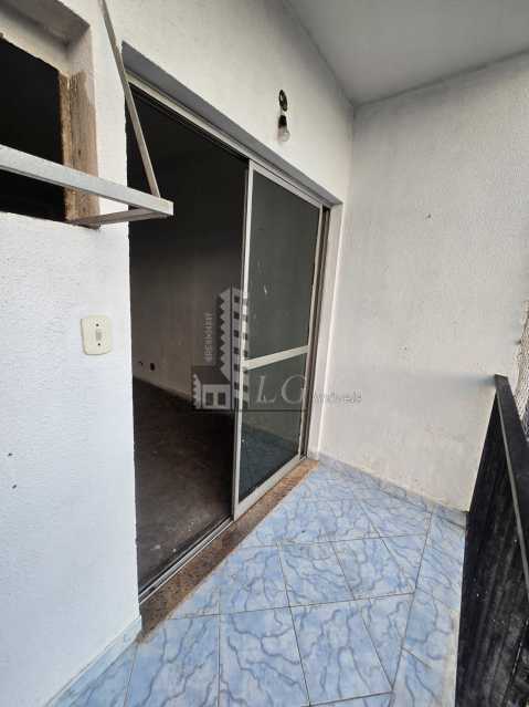 WhatsApp Image 2025-05-09 at 1 - 4