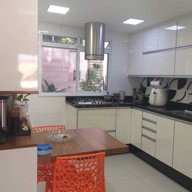 Conheça 05. do imóvel - Casa em Condomínio à venda Rua Agrolândia, Freguesia (Jacarepaguá), Rio de Janeiro - R$ 1.300.000 - FJ-RA3001 - 5 05. - 5