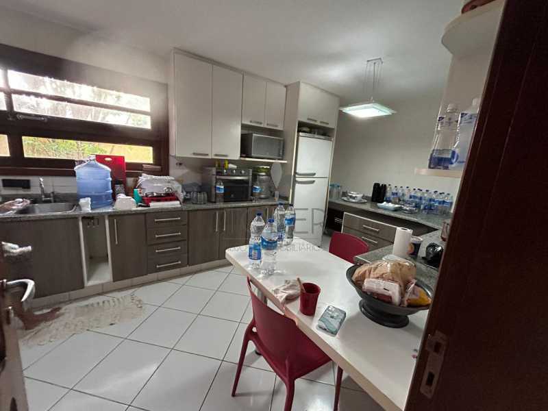 Conheça 17 do imóvel - Casa em Condomínio para venda e aluguel Rua Marlo da Costa e Souza, Barra da Tijuca, Rio de Janeiro - R$ 5.000.000 - LBT-MC4001 - 17 17 - 17