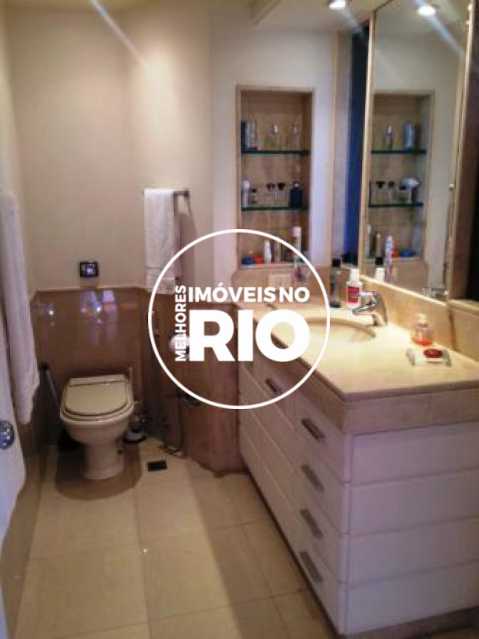 Conheça Casa na Barra da Tijuca do imóvel - Casa em Condomínio 5 quartos à venda Rio de Janeiro,RJ - R$ 6.000.000 - CB0754 - 16 Casa na Barra da Tijuca - 16