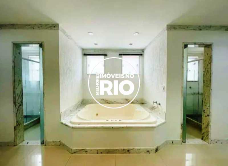 Conheça Casa Duplex na Barra da Tijuca do imóvel - Casa em Condomínio 5 quartos à venda Rio de Janeiro,RJ - R$ 7.350.000 - CB0781 - 14 Casa Duplex na Barra da Tijuca - 14