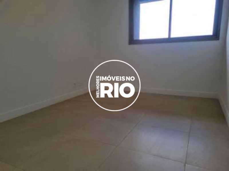 Apartamento na Barra da Tijuca - 15