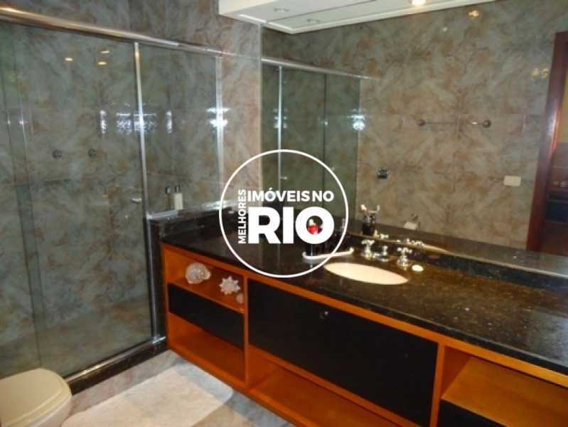 Conheça Casa Duplex na Barra da Tijuca do imóvel - Casa em Condomínio 5 quartos à venda Rio de Janeiro,RJ - R$ 6.800.000 - CB0112 - 19 Casa Duplex na Barra da Tijuca - 19