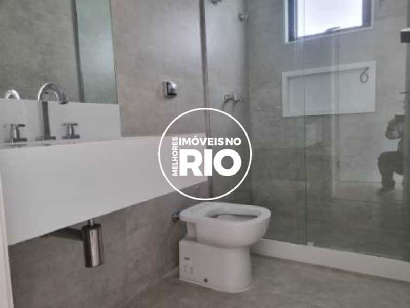 Conheça Casa Duplex na Barra da Tijuca do imóvel - Casa em Condomínio 5 quartos à venda Rio de Janeiro,RJ - R$ 5.200.000 - CB0812 - 17 Casa Duplex na Barra da Tijuca - 17