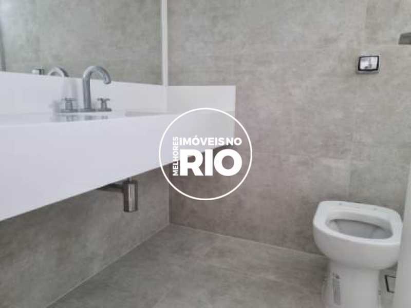 Conheça Casa Duplex na Barra da Tijuca do imóvel - Casa em Condomínio 5 quartos à venda Rio de Janeiro,RJ - R$ 5.200.000 - CB0812 - 19 Casa Duplex na Barra da Tijuca - 19