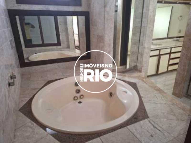 Conheça Casa Duplex na Barra da Tijuca do imóvel - Casa em Condomínio 7 quartos à venda Rio de Janeiro,RJ - R$ 4.000.000 - CB0823 - 19 Casa Duplex na Barra da Tijuca - 19