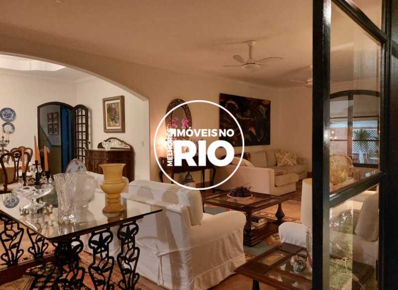 Conheça Casa Duplex na Barra da Tijuca do imóvel - Casa em Condomínio 5 quartos à venda Rio de Janeiro,RJ - R$ 4.700.000 - CB0837 - 7 Casa Duplex na Barra da Tijuca - 7