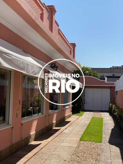 Conheça Casa Duplex na Barra da Tijuca do imóvel - Casa em Condomínio 5 quartos à venda Rio de Janeiro,RJ - R$ 4.700.000 - CB0837 - 11 Casa Duplex na Barra da Tijuca - 11