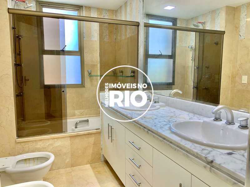 Apartamento na Barra da Tijuca - 12