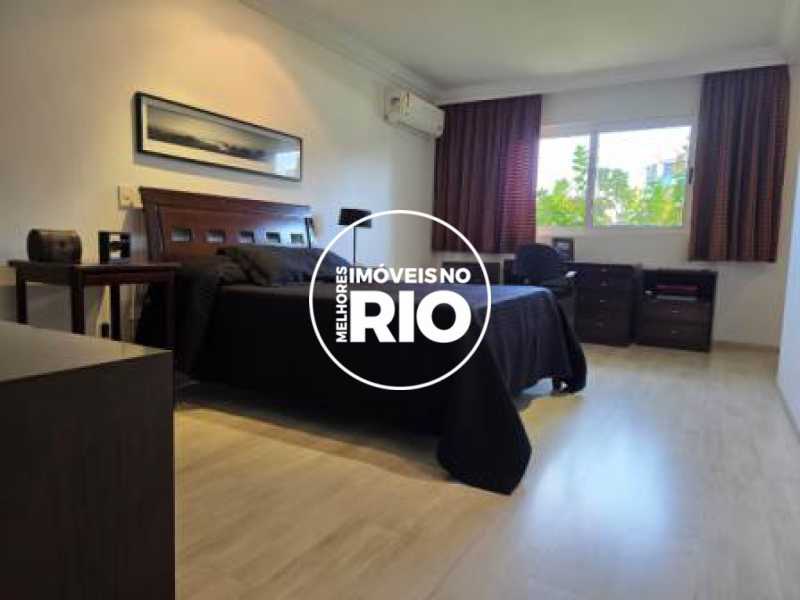 Conheça Casa Duplex na Barra da Tijuca do imóvel - Casa em Condomínio 4 quartos à venda Rio de Janeiro,RJ - R$ 5.500.000 - CB0840 - 20 Casa Duplex na Barra da Tijuca - 20