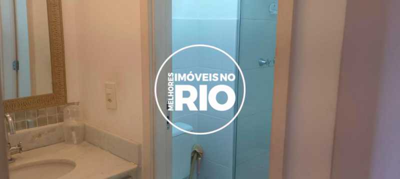 Conheça Apartamento na Barra da Tijuca do imóvel - Apartamento 2 quartos à venda Rio de Janeiro,RJ - R$ 398.000 - MIR4993 - 12 Apartamento na Barra da Tijuca - 12