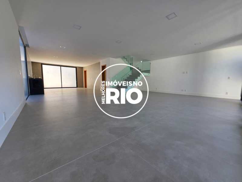 Casa Linear na Barra da Tijuca - 9