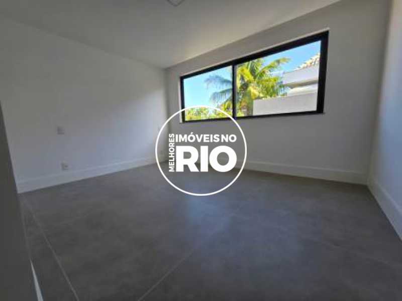 Casa Linear na Barra da Tijuca - 11