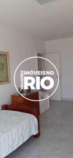 Apartamento na Barra da Tijuca - 14