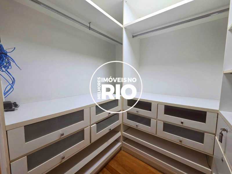 Apartamento na Barra da Tijuca - 17