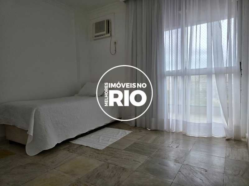 Apartamento na Barra da Tijuca - 9