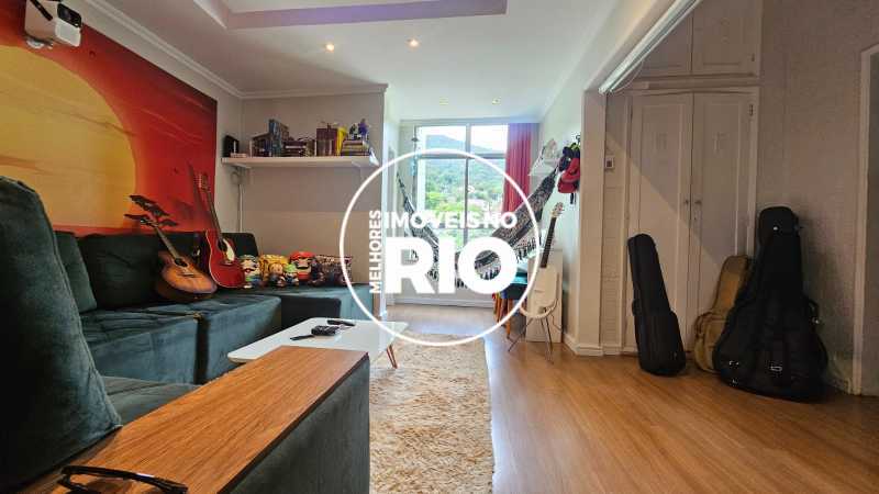 Cobertura Linear no Alto  - 3