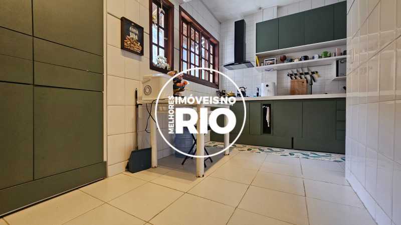 Cobertura Linear no Alto  - 18