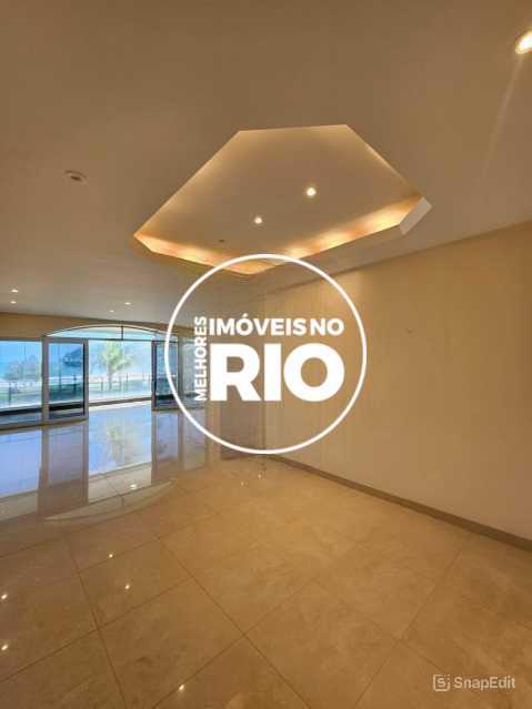 Apartamento na Barra da Tijuca - 11