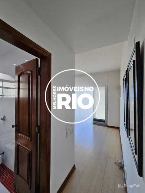Apartamento na Barra da Tijuca - 14