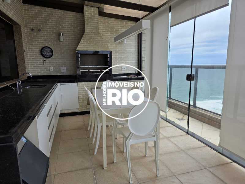 Apartamento Duplex na Barra  - 6