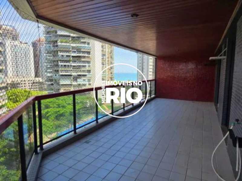 Apartamento na Barra da Tijuca - 2