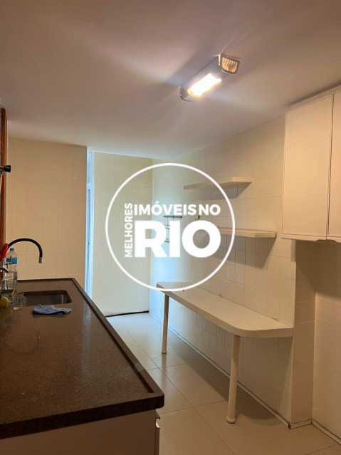 Apartamento na Barra da Tijuca - 11