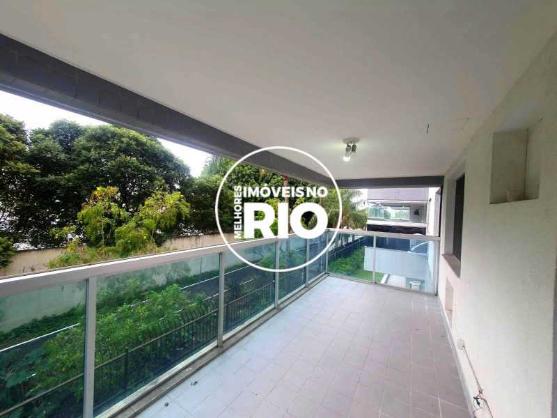 Apartamento na Barra da Tijuca - 18