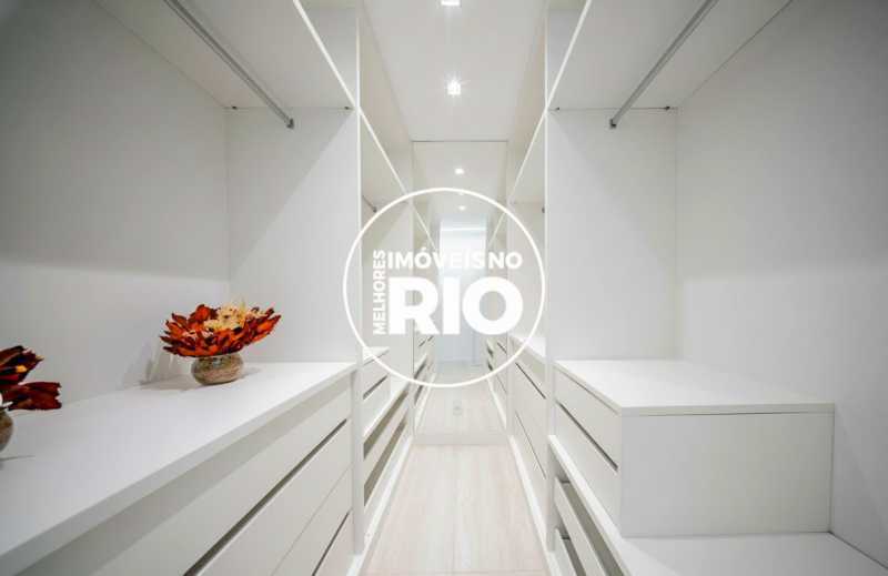 Apartamento na Barra da Tijuca - 14