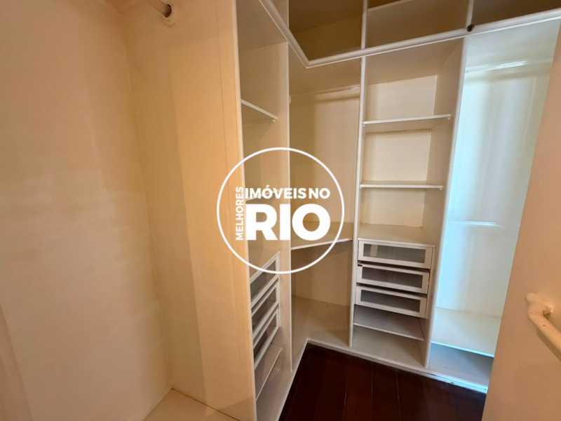 Apartamento na Barra da Tijuca - 14