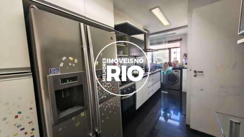 Apartamento na Barra da Tijuca - 11