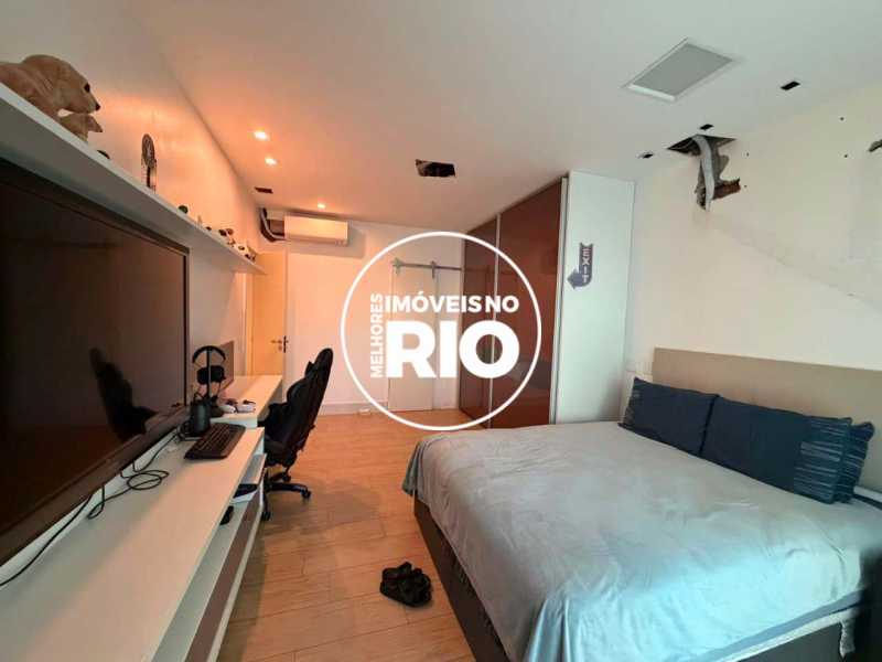 Apartamento na Barra da Tijuca - 17