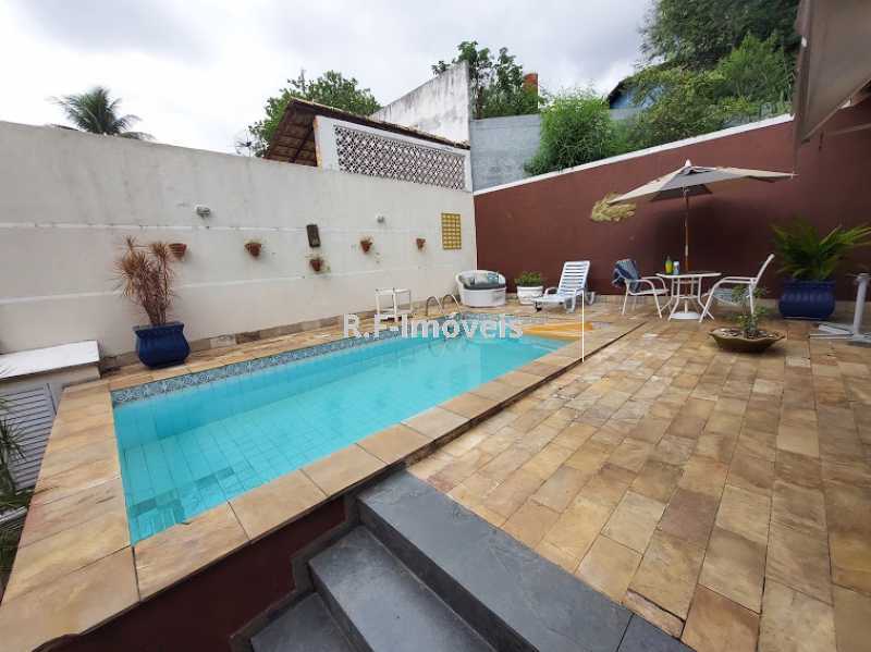 Conheça 20210518_105326 do imóvel - Casa em Condomínio 4 quartos à venda Vila Valqueire, Rio de Janeiro - R$ 1.950.000 - RF243 - 27 20210518_105326 - 27