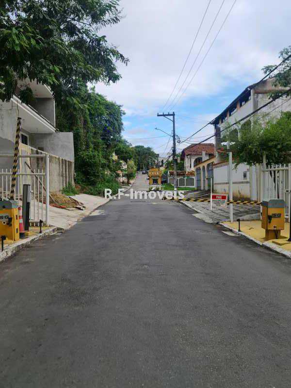 Conheça 20241121_162504 do imóvel - Casa em Condomínio à venda Rua Emílio Maurell Neto, Vila Valqueire, Rio de Janeiro - R$ 890.000 - VECN40002 - 30 20241121_162504 - 30