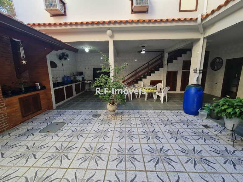 Conheça 20220419_151837 do imóvel - Casa em Condomínio 6 quartos à venda Vila Valqueire, Rio de Janeiro - R$ 1.200.000 - VECN60002 - 17 20220419_151837 - 17