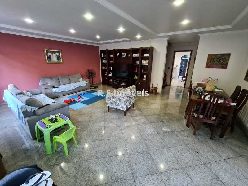Conheça 5. do imóvel - Casa em Condomínio 5 quartos à venda Vila Valqueire, Rio de Janeiro - R$ 990.000 - VECN50002 - 2 5. - 2